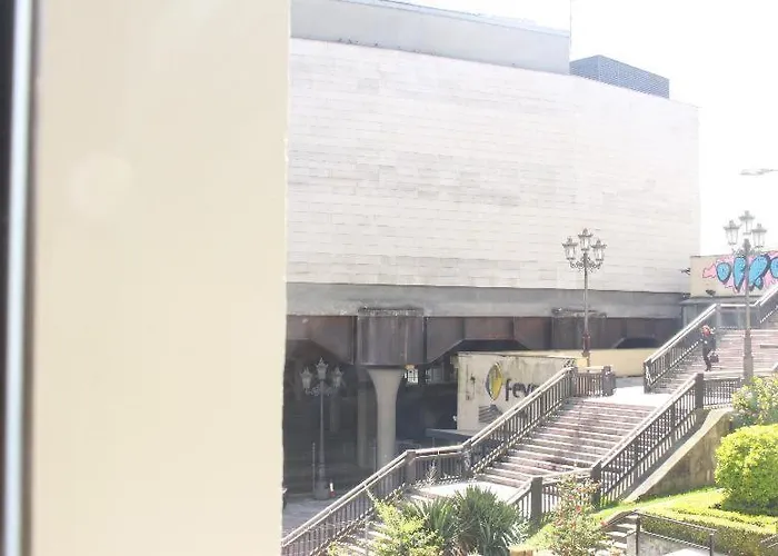 Habitación Centro Cerca De Estación De Buses Y Trenes